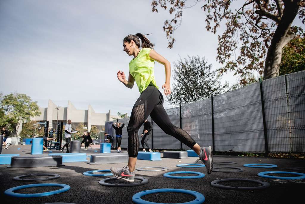 Woman doing an exercise circuit